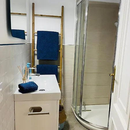 Galeon Sea View 아파트 *